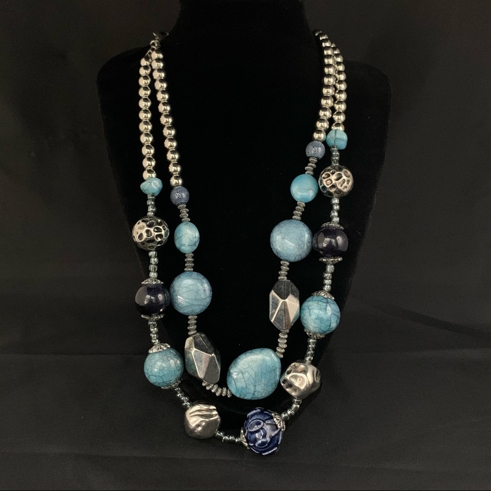 Blue beaded silver tone necklace